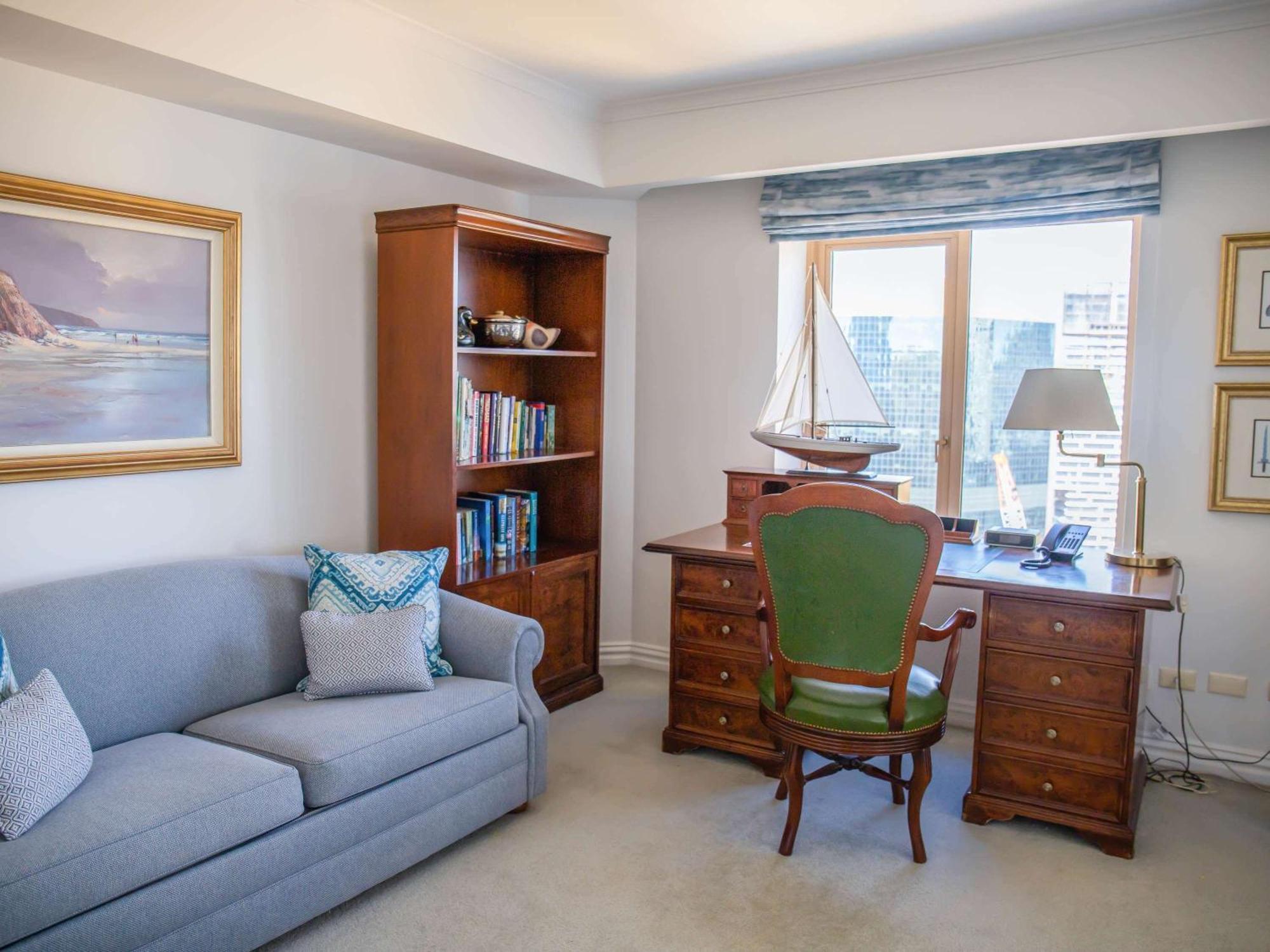 The Sebel Quay West Suites Sydney Eksteriør billede A study in a home