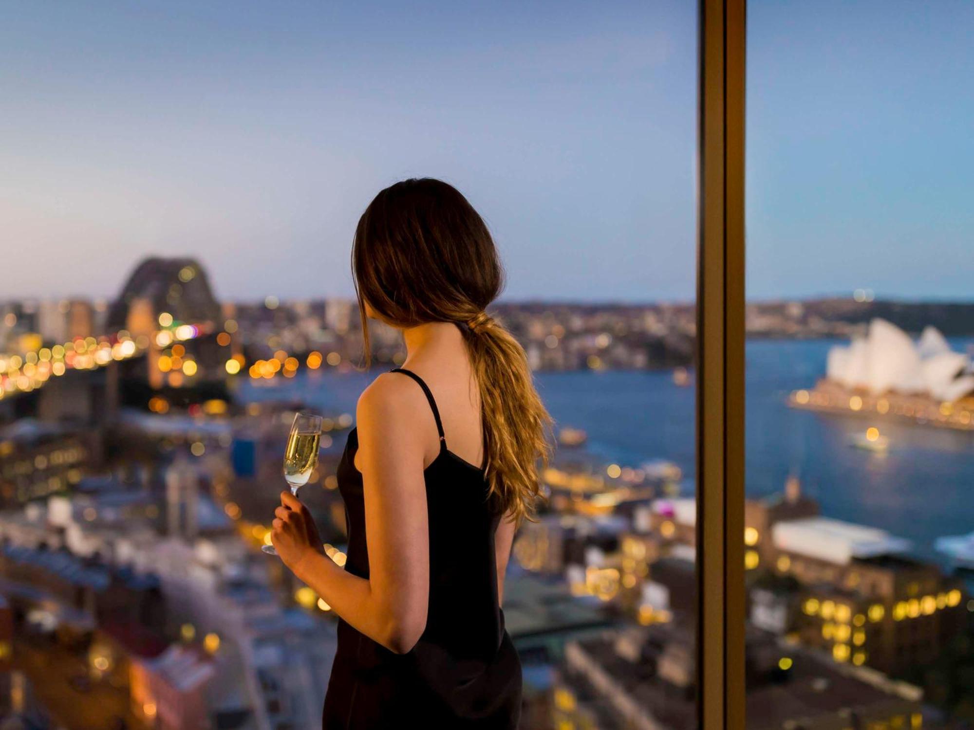 The Sebel Quay West Suites Sydney Eksteriør billede View from a suite